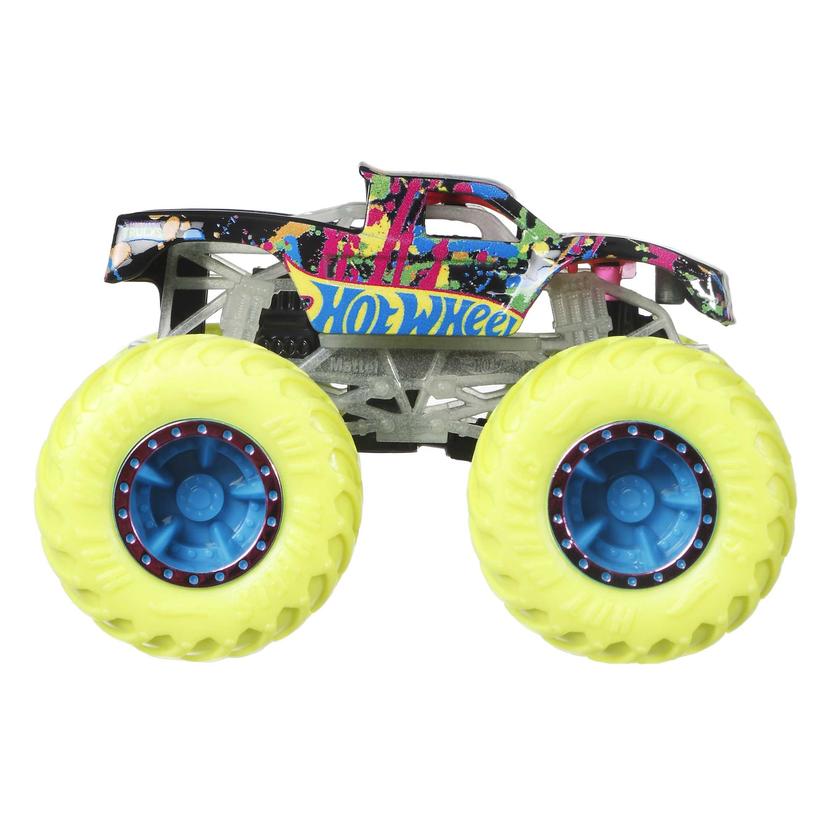 Hot Wheels Monster Trucks Veículo de Brinquedo Carro Surpresa Glow in The Dark Escala 1:64 On Sale