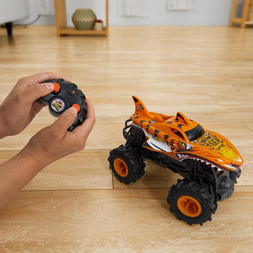 Hot Wheels Monster Trucks Vehículo a Control Remoto Tiger Shark Escala 1:24 New Arrival