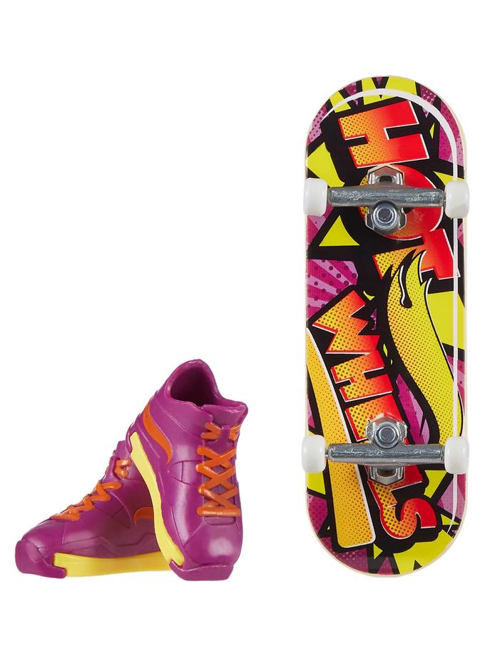 Hot Wheels Skate Veículo de Brinquedo Skateboard POW com Tênis Best Seller