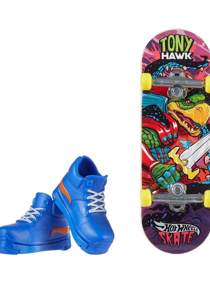 Hot Wheels Skate Vehículo de Juguete Patineta Halcón Reptil con Tenis On Sale